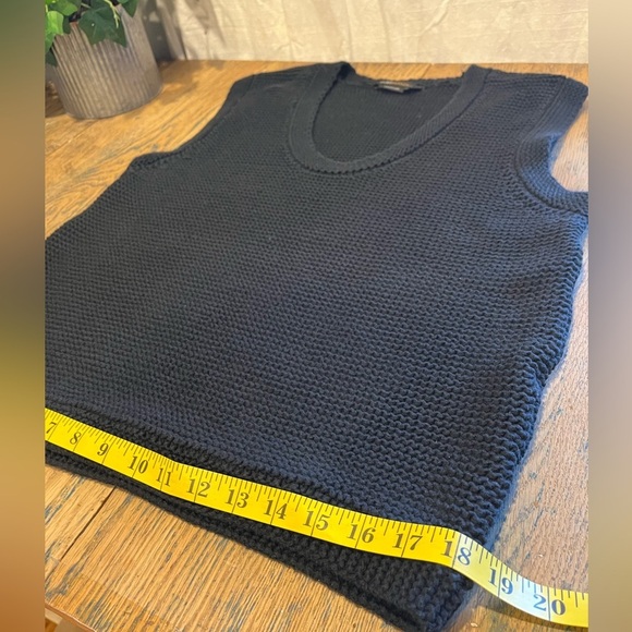📍BCBGMAXAZRIA Black cotton sleeveless top size M - Picture 6 of 9